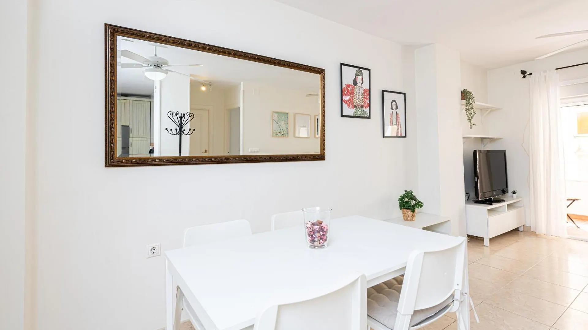 Wintowinrentals Urban Rincon - Cozy & Central Next To Beach Rincón de la Victoria Apartman